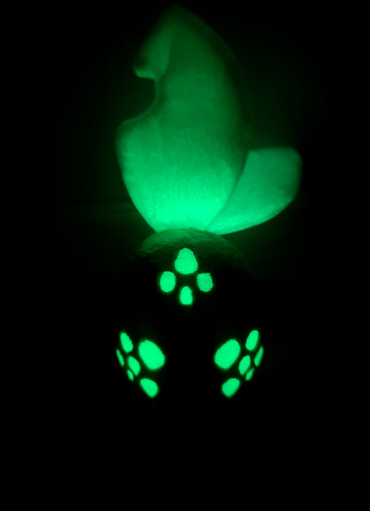Moonsprout Mandrake • Glow in the Dark Keychain Plush